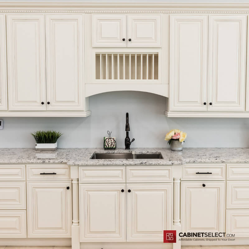 Painted Kitchen Cabinets | CabinetSelect.com