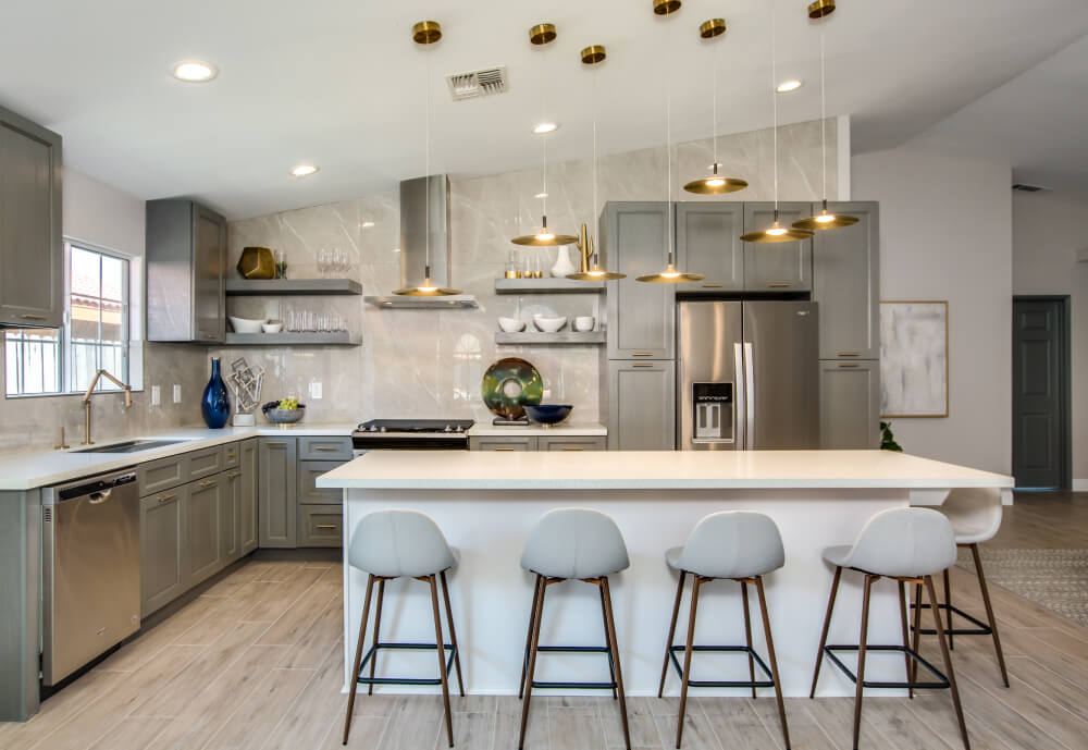 Midtown Grey Modern Kitchen | Kitchen Design Inspiration | Cabinetselect.com