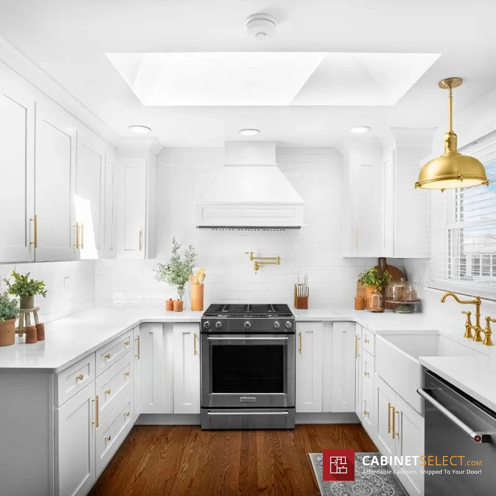 White cabinets kitchen