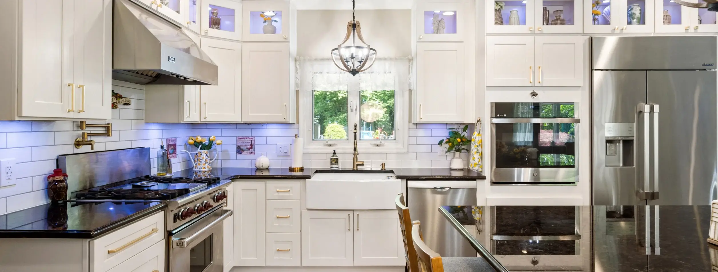 Shaker Antique White by Cabinet Select
